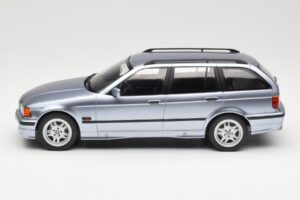 BMW 3 Series E36 Touring Blue Metallic MCG 1:18 MCG18365 Métal — image 3 sur 6