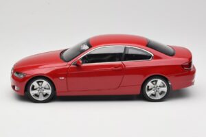 BMW 3 Series E92 Rouge Kyosho 1:18 80430407219 Métal — image 4 sur 8