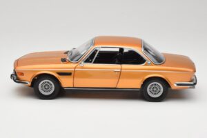 BMW 3.0 CSi E9 Gold Metallic Minichamps 1:18 180029027 Métal — image 4 sur 8