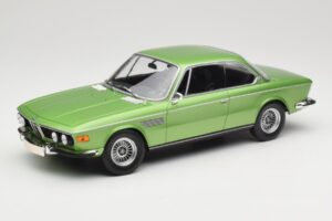 BMW 3.0 CSi E9 Green Metallic Minichamps 1:18 155028034 Métal