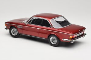BMW 3.0 CSi E9 Red Metallic Minichamps 1:18 155028031 Métal — image 5 sur 6
