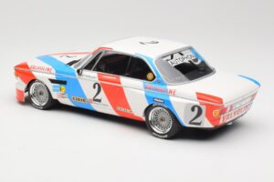 BMW 3.0 CSL E9 #2 Luigi Racing A. de Fierlant / P. Xhenceval Winners 24 Hours of Spa 1975 Minichamps 1:18 155752602 Métal — image 5 sur 6