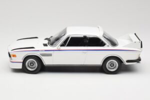 BMW 3.0 CSL E9 Blanc Minichamps 1:18 155028136 Métal — image 3 sur 6