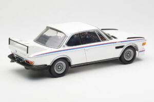 BMW 3.0 CSL E9 Avec Kit Aileron Blanc Minichamps 1:18 180029021 Métal — image 3 sur 8