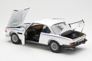 BMW 3.0 CSL E9 Avec Kit Aileron Blanc Minichamps 1:18 180029021 Métal — image 5 sur 8