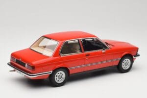 BMW 316 E21 Rouge Minichamps 1:18 107024100 Résine — image 2 sur 6