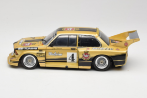 BMW 320i #4 Warsteiner J. Obermoser DRM 1977 Minichamps 1:18 180772105-R1 Métal — image 4 sur 8