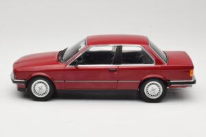 BMW 323i E30 Carmine Minichamps 1:18 155026008 Métal — image 3 sur 6