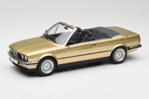 BMW 325i E30 Cabriolet Beige MCG 1:18 MCG18544 Métal