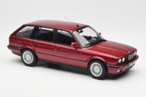 BMW 325i E30 Touring Rouge Metallic Norev 1:18 183218 Métal — image 4 sur 6