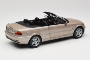 BMW 328i E46 Cabriolet Sand Beige Metallic Kyosho 1:18 80430009756 Métal — image 4 sur 9