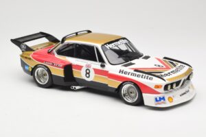 BMW 3.5 CSL E9 Hermetite #8 J. Fitzpatrick / T. Walkinshaw 1000 km Nurburgring 1976 Minichamps 1:18 155762608 Métal — image 4 sur 6