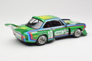 BMW 3.5 CSL E9 Schnitzer #10 D. Quester / R. Peterson 6 Hours Watkins Glen 1976 Minichamps 1:18 155762610 Métal — image 2 sur 6