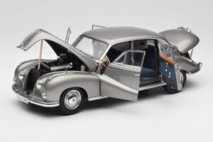 BMW 502 2.6 Luxus Silver Beige Metallic AUTOart 1:18 70591 Métal — image 2 sur 8