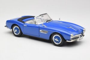 BMW 507 Touring Sport Cabriolet Bleu Revell 1:18 8810-M1 Métal — image 6 sur 8