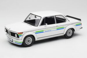 BMW Alpina 2002 E10 Turbo Blanc MCG 1:18 MCG18409-R Métal