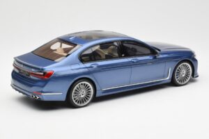 BMW Alpina B7 G12 Bleu GT Spirit 1:18 GT465 Résine — image 2 sur 6