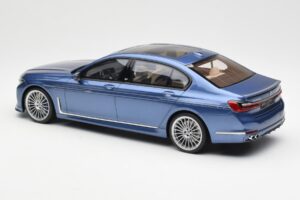 BMW Alpina B7 G12 Bleu GT Spirit 1:18 GT465 Résine — image 5 sur 6