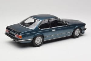 BMW 635 CSi E24 Petrol Blue Metallic Minichamps 1:18 155028108 Métal — image 2 sur 6