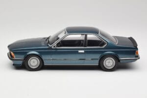 BMW 635 CSi E24 Petrol Blue Metallic Minichamps 1:18 155028108 Métal — image 3 sur 6