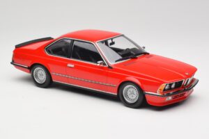 BMW 635 CSi E24 Rouge Édition Concessionnaire Minichamps 1:18 80435B5D026 Métal — image 4 sur 6