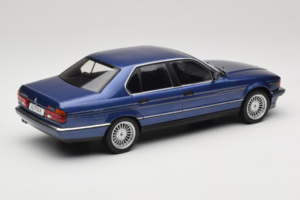 BMW Alpina B11 E32 3.5 Metallic Blue MCG 1:18 MCG18232 Métal — image 2 sur 6