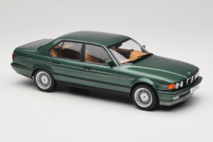 BMW Alpina B11 E32 3.5 Metallic Green MCG 1:18 MCG18233 Métal — image 4 sur 6