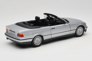 BMW 3 Series E36 Cabriolet Argent UT Models 1:18 BMW008 Métal — image 3 sur 8