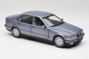 BMW 3-Series E36 Avus Bleu UT Models 1:18 180023300 Métal — image 6 sur 8