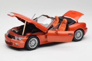 BMW Z3 E36 2.8 Phoenix Orange UT Models 1:18 20442 Métal — image 2 sur 8
