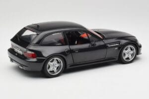 BMW Z3 E36 M Coupé Cosmos Noir UT Models 1:18 80439422193 Métal — image 3 sur 8