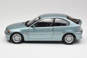 BMW 325Ti E46 Compact Bleu Clair Métallisé Kyosho 1:18 80430024439 Métal — image 4 sur 8