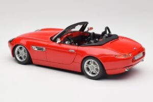 BMW Z8 E52 Rouge Bburago 1:18 Z8001 Métal — image 7 sur 8