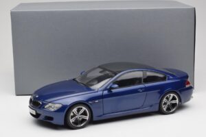 BMW M6 E63 Bleu Kyosho 1:18 80430413351 Métal — image 8 sur 8