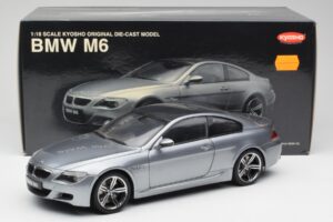 BMW M6 E63 Silver Gris Kyosho 1:18 08703GR Métal — image 8 sur 8