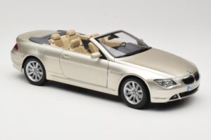 BMW 6 Series E64 Cabriolet Mineral Silver Metallic Kyosho 1:18 80430153437 Métal — image 7 sur 9