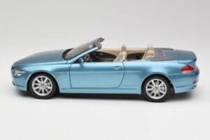 BMW 6 E64 Cabriolet Bleu Clair Kyosho 1:18 80430153440 Métal — image 4 sur 8