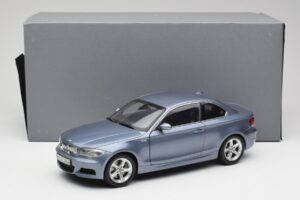 BMW 1 E82 Coupé Bleu Kyosho 1:18 80430427065 Métal — image 8 sur 8