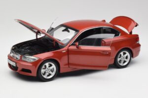 BMW 1 E82 Coupé Orange Kyosho 1:18 80430427064 Métal — image 2 sur 8