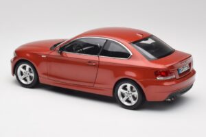 BMW 1 E82 Coupé Orange Kyosho 1:18 80430427064 Métal — image 7 sur 8