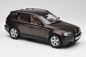 BMW X3 E83 3.0d Marron Foncé Métallique Kyosho 1:18 80430300736 Métal — image 6 sur 8