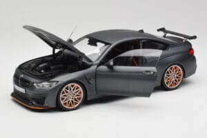 BMW M4 F82 GTS Frozen Gris Minichamps 1:18 80432411555 Métal — image 2 sur 8