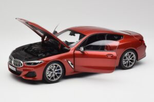 BMW M850i G15 Orange Métallisé Norev 1:18 183285 Métal — image 2 sur 8