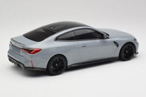 BMW M4 G82 Brooklyn Gris Minichamps 1:18 155020124 Métal — image 2 sur 6