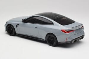 BMW M4 G82 Brooklyn Gris Minichamps 1:18 155020124 Métal — image 5 sur 6