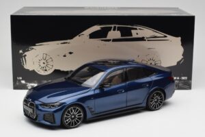 BMW i4 M50 G26 Portimao Blue Minichamps 1:18 110023012 Métal — image 8 sur 8