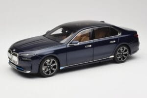 BMW i7 G70 Blue Metallic Minichamps 1:18 110023202 Métal