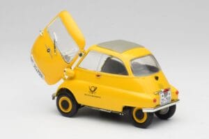 BMW Isetta 250 Deutsche Bundespost Revell 1:18 925 Métal — image 5 sur 8