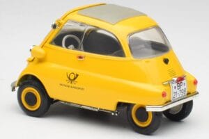 BMW Isetta 250 Deutsche Bundespost Revell 1:18 925 Métal — image 7 sur 8