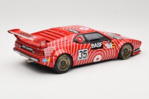 BMW M1 BASF GS Sport #35 H-J. Stuck / H. Heyer 6 Hours of Silverstone 1981 Minichamps 1:18 155812935 Métal — image 2 sur 6
